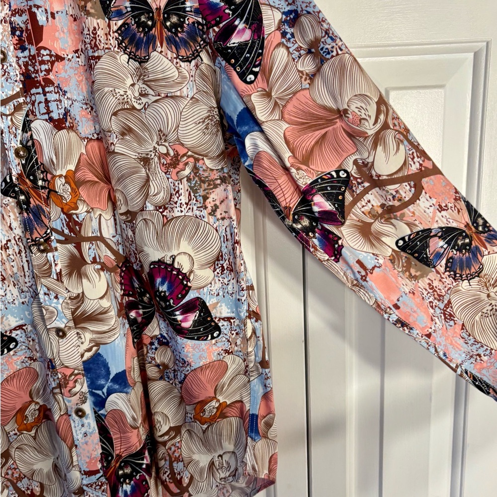 Gorgeous Butterfly Graphic Button Down Shirt
